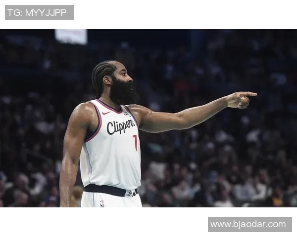 突发！哈登宣布将离队，球迷不舍告别