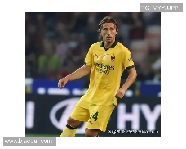 莫德里奇再遇昔日旧友恩怨情仇上演绿茵赛场狭路相逢争锋